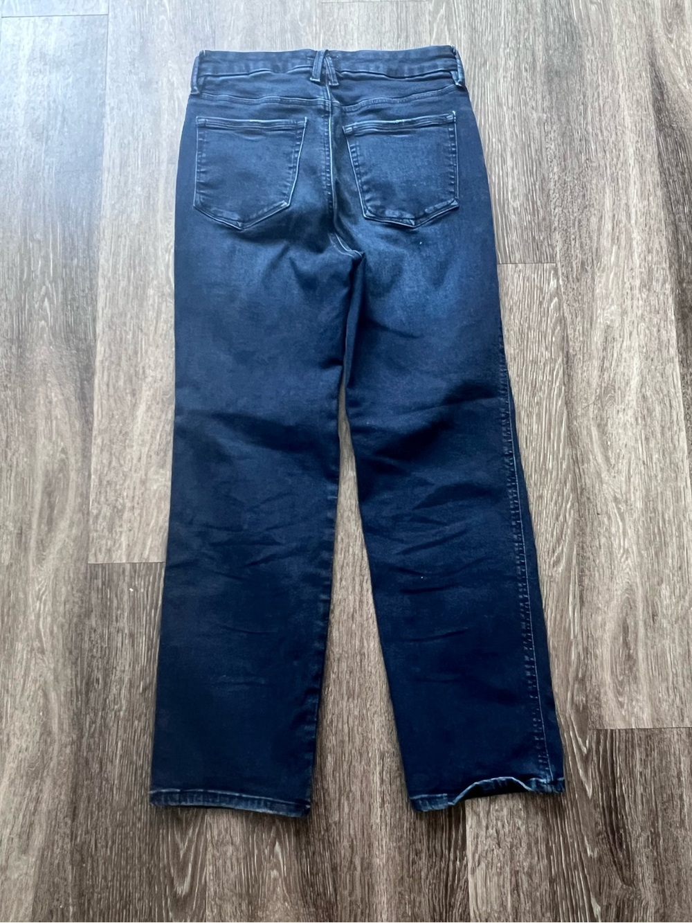 Good American Good Curve ultra high rise straight leg Jean size 6-12 - Picture 7 of 11